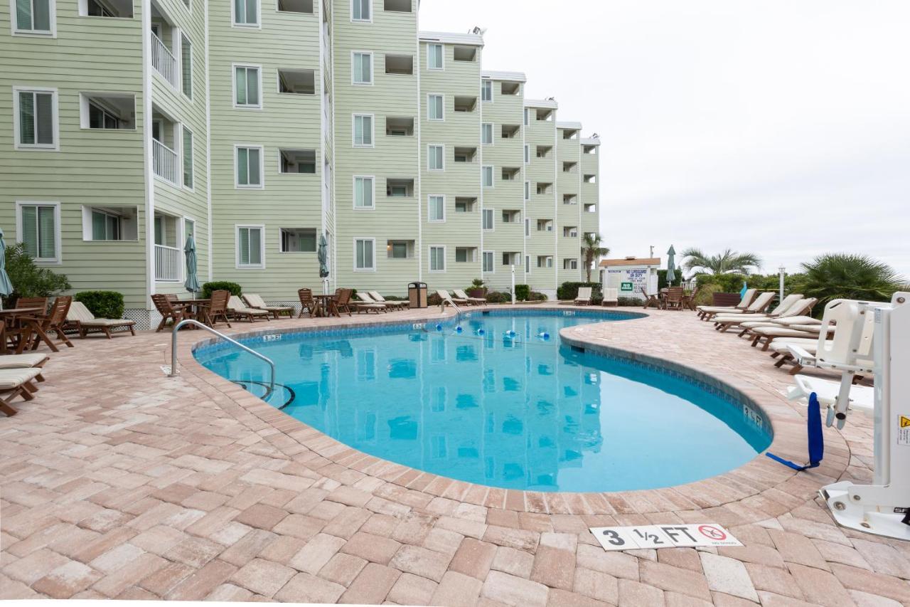 Sands Beach Club Briarcliffe Acres Exterior foto